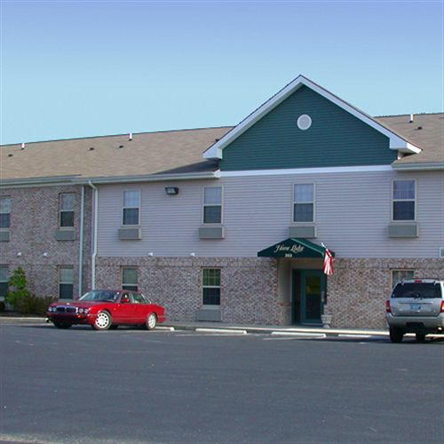 Days Inn & Suites By Wyndham Sellersburg Esterno foto